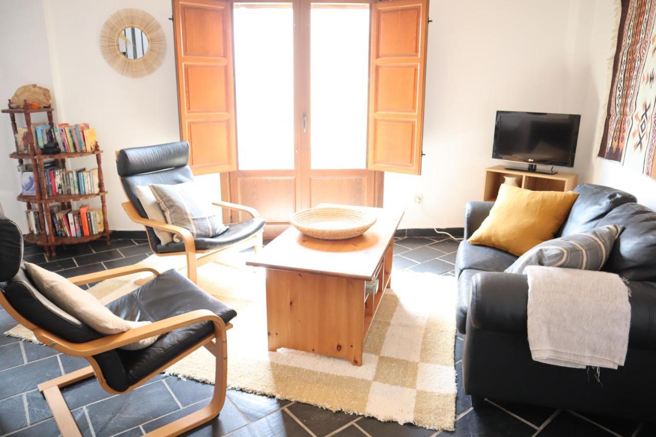 Casa Corasol, A Cozy, Comfy, 2Br House- Panoramic View And Rooftop Canar Exteriér fotografie